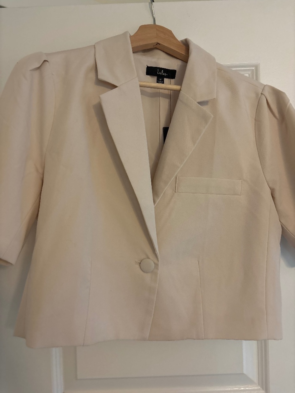 Short sleeve blazer